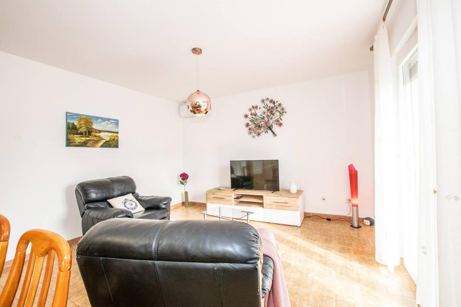 Family House With 2 Apartments - Irma Medulin Exteriör bild